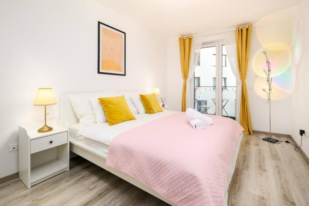 B104 - Liberty Bridge Lovely Home With Free Parking 부다페스트 외부 사진