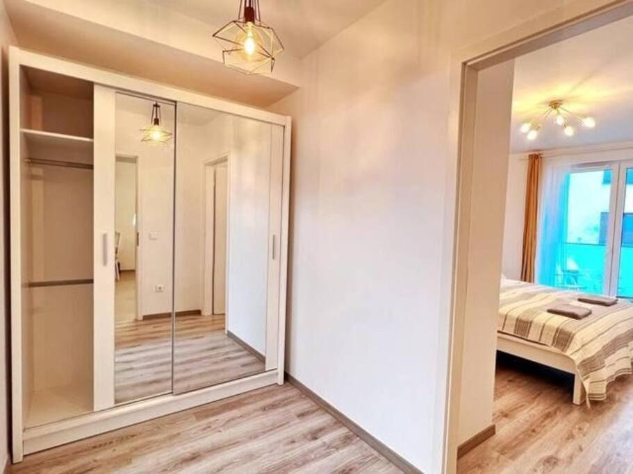 B104 - Liberty Bridge Lovely Home With Free Parking 부다페스트 외부 사진